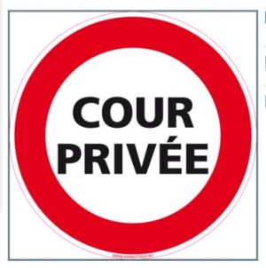 COUR PRIVÉE (D0959)